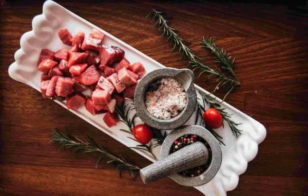 Goulash (Topside steak blocks) - 1kg - PTA